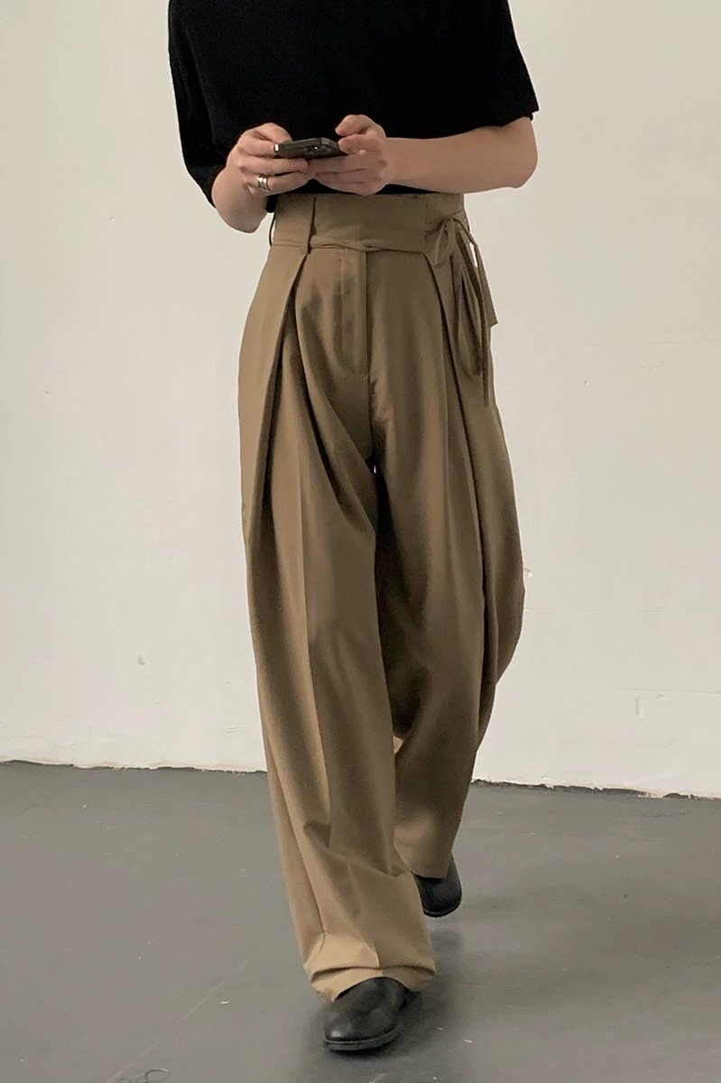 Le Pantalon Slacks "Hongdae"